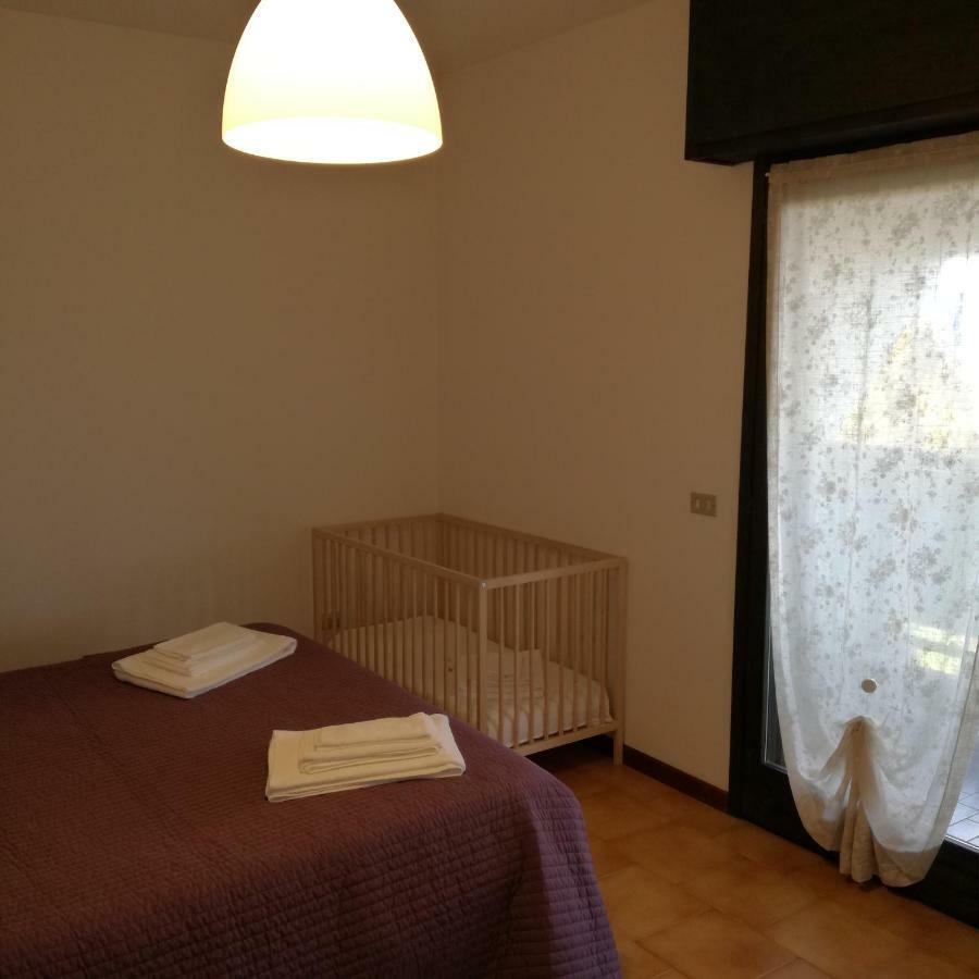 Panoramapartment 代森扎诺-德尔加达 外观 照片