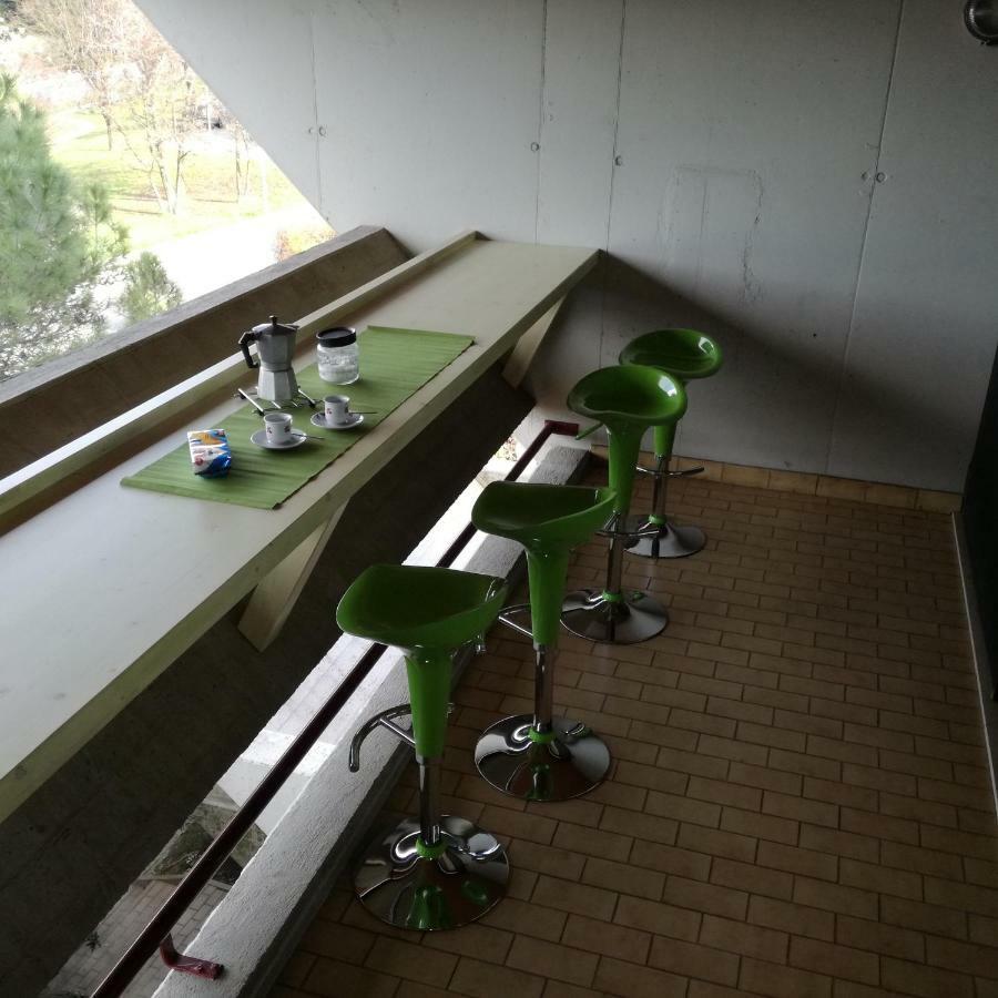 Panoramapartment 代森扎诺-德尔加达 外观 照片